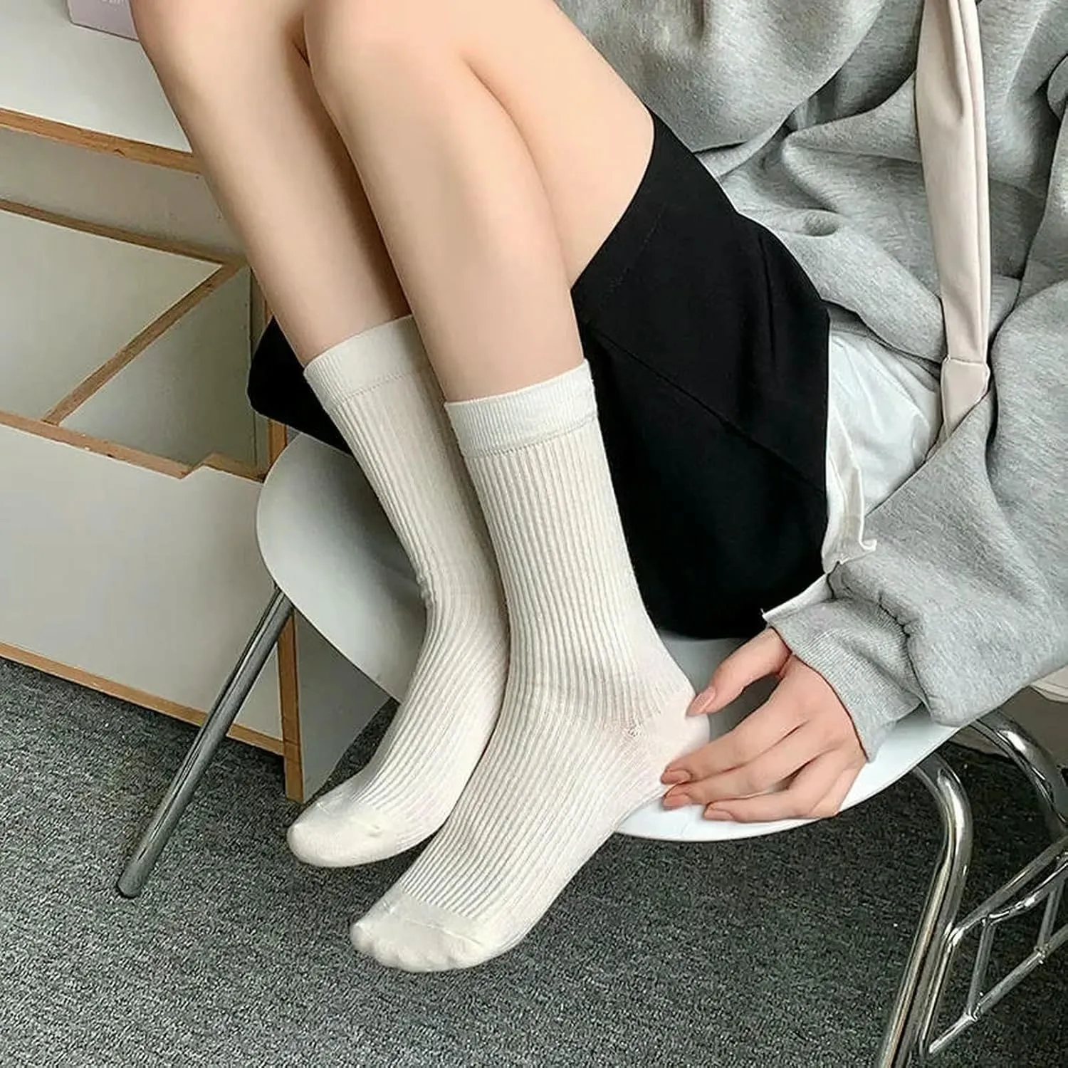 5 Pair Women Solid Color Casual Comfort Breathable Sports Socks