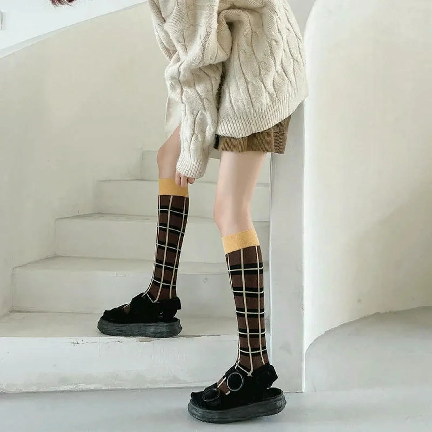 Casual Fashion Calf Socks Abstract Art Knee-Length Beautiful Legs Long Tide Socks