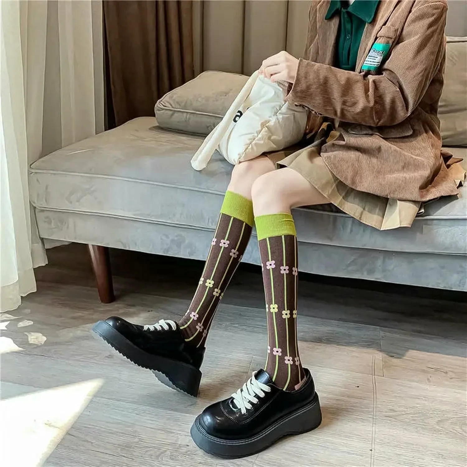 Casual Fashion Calf Socks Abstract Art Knee-Length Beautiful Legs Long Tide Socks