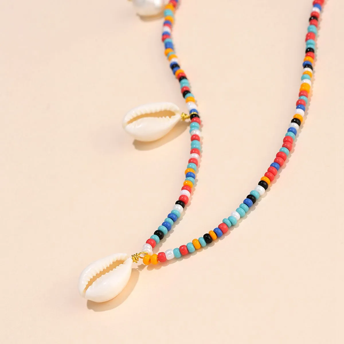 Colorful Beaded Shell Necklace with Handmade Braided Pearl Rice Beads - Gold