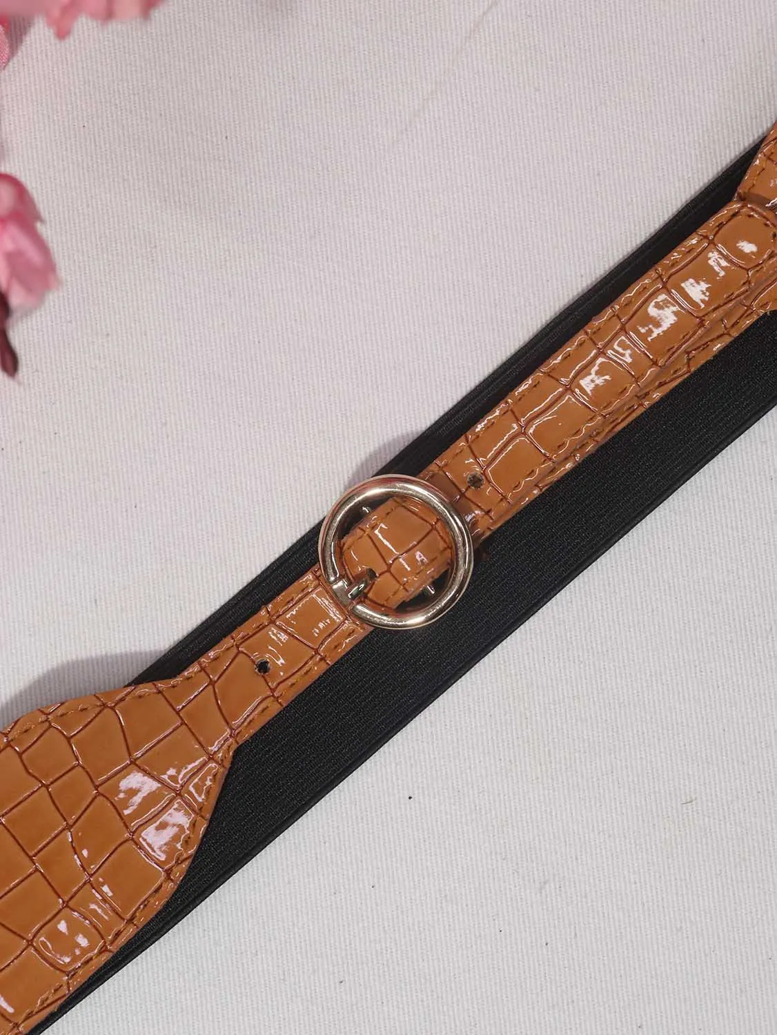 Stylish Brown Faux Leather Belt: Elastic Buckle Accessory
