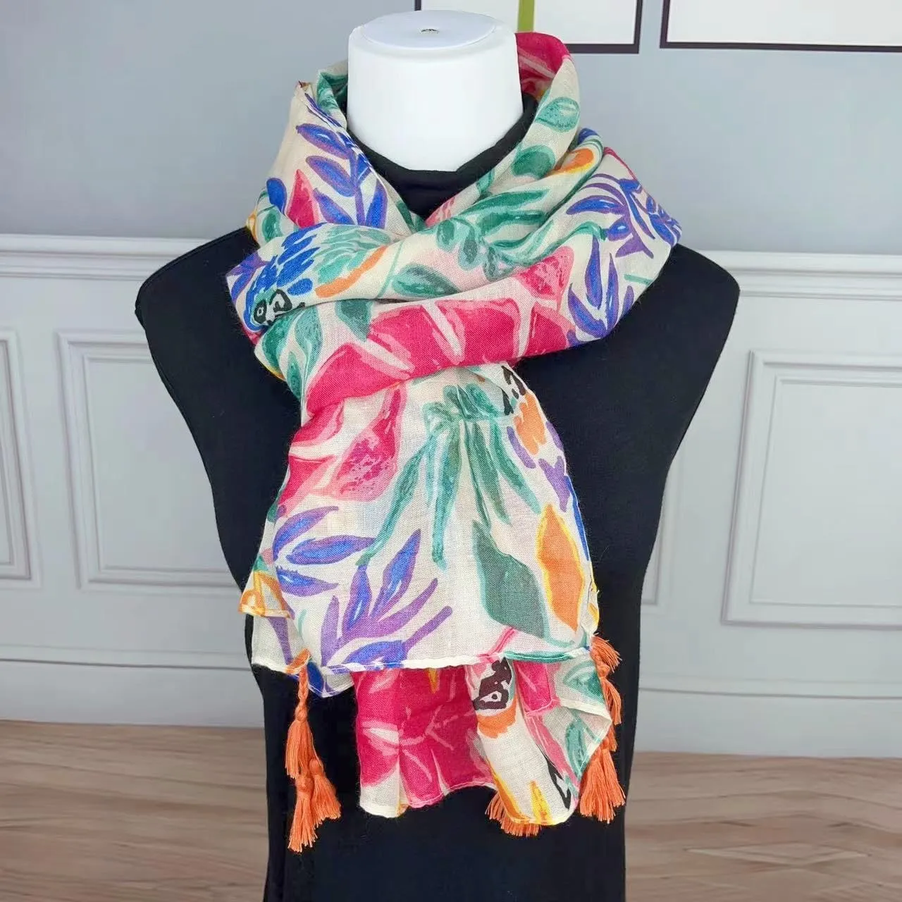 Travel Boho Scarf for Women Casual Lightweight Pashmina Scarves Fashion Multicolor Shawl Wraps with Fringed Beads