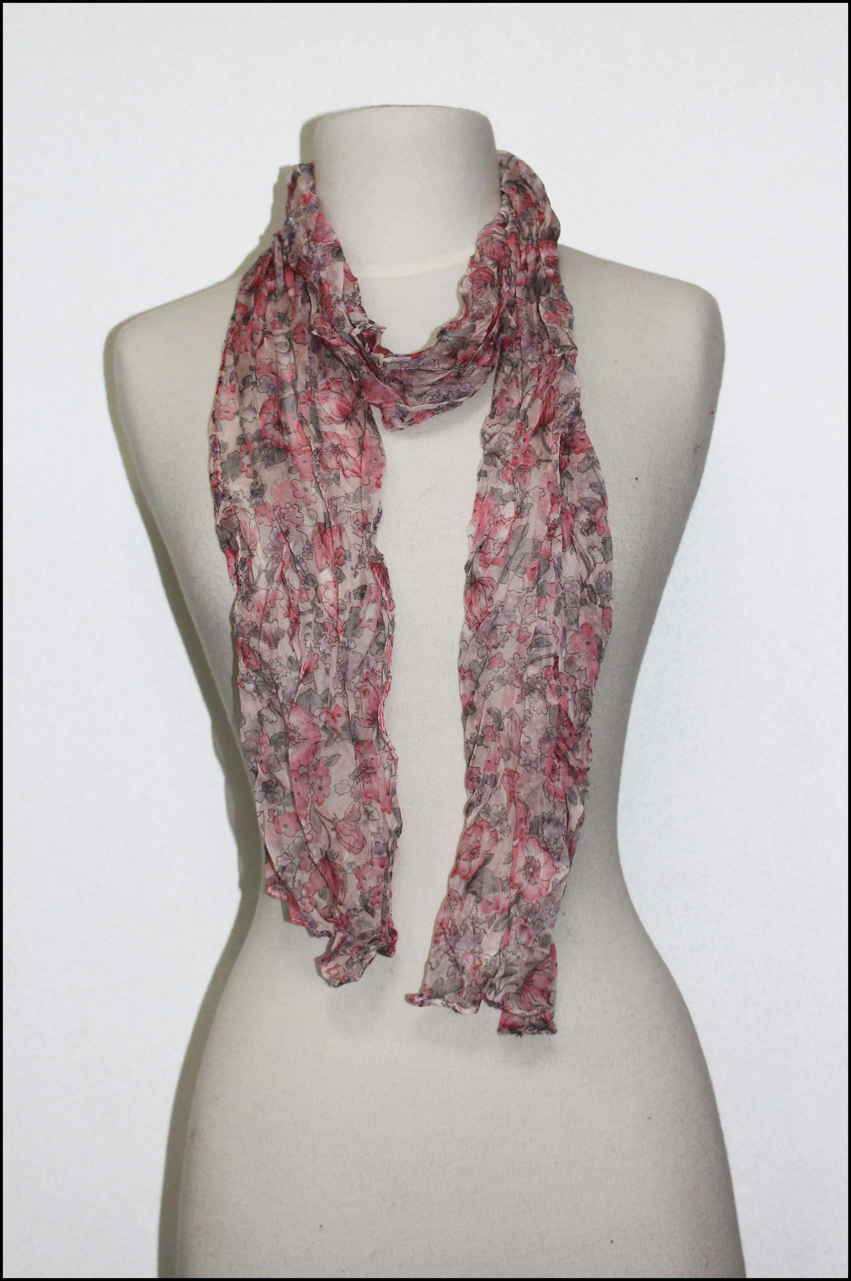 Ultra-Skinny Floral Wrinkle Scarf in Floral Pattern